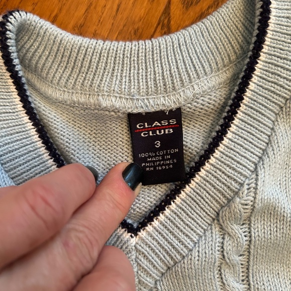 Class Club sweater vest - Picture 3 of 4